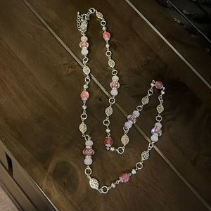 Premier Designs Brand Necklace(pink)